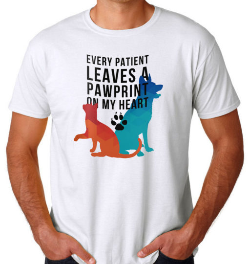 Every patient Leaves a Pawprint on My Heart Men's T-shirts