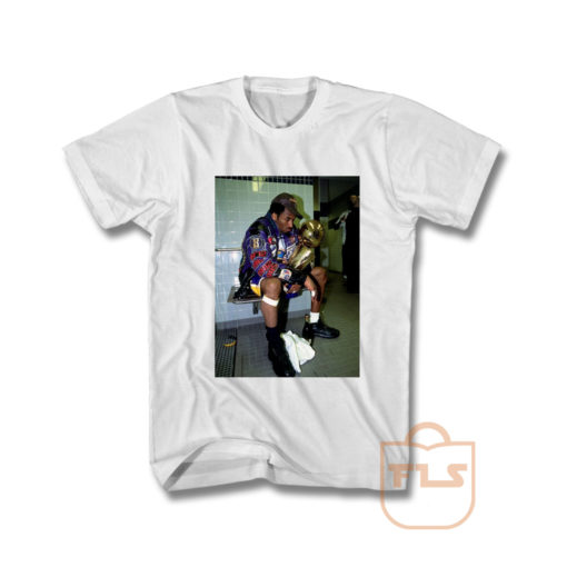 Kobe Bryant Sitting Down Holding Trophy NBA Vintage T Shirt